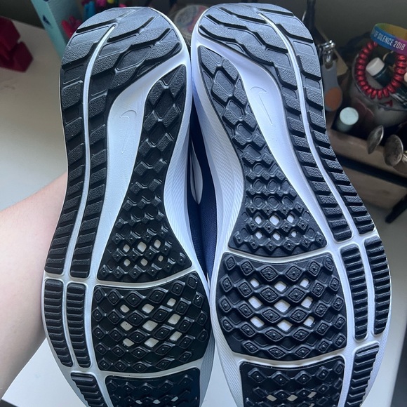 Nike Air Zoom Pegasus “College Navy” - Picture 4 of 5